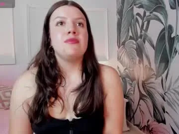 fresitaa_cute — GOAL: bounces those tits [17 tokens remaining] #shy #curvy #pussy #pm #new Hello welcome to my room
