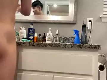 hottiewithabody101 on Chaturbate 