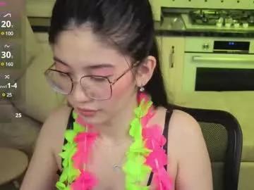 iris_on_cam on Chaturbate 