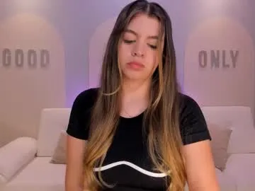 jademullerx — GOAL: Blowjob [41 tokens remaining] One more sexy  year, one hotter queen...Happy Birthday to me  #natural #cute #bigass #smalltits #teen