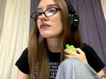 jamestica — Goal: ...Tongue teasing ... Hi-hi! Im #new here! Call me Milena. Im #young girl, just #18 years old. #daddysgirl #shy [25 tokens remaining]