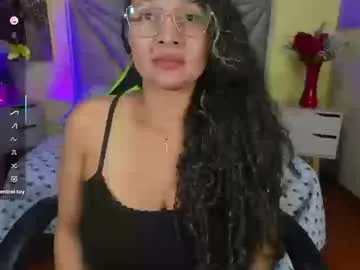 jesy_gomez — GOAL: SQUIRT [333 tokens remaining] A woman who knows how to turn on calm #mature #milf #mommy #bigboobs #anal