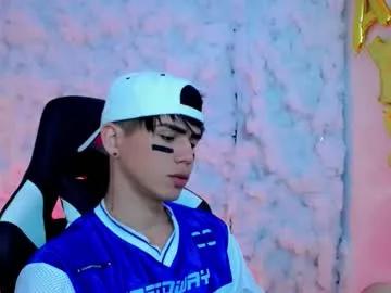 kiss_whitee on Chaturbate 