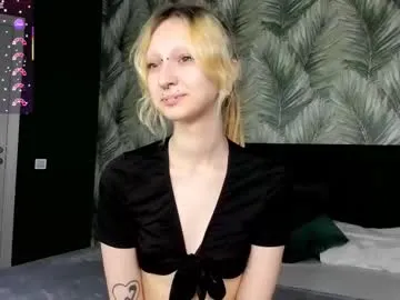 lexy_woorhez — GOAL: 5 hard spanks for my naughty ass [55 tokens remaining] I wanna play, guysTip 11/50/102 to make me wet:* #stockings #18 #bush #mature #feet