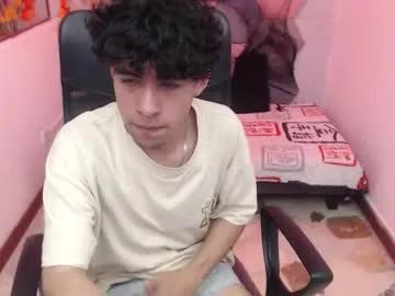 liil_boy on Chaturbate 