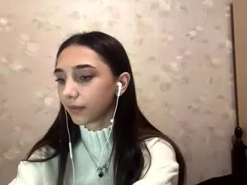 lilihalvorsen — Goal Show my tummy during a little dance Hi, my name is Lina, I'm 18yo and #new #shy #18 #skinny #smalltits [70 tokens remaining]