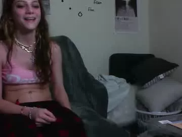lilvioletxxx on Chaturbate 