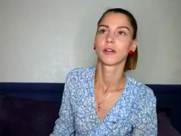 lisi4ka_basik33 — Lisi4ka_basik33's room #skinny #anal #smalltits #young  #new