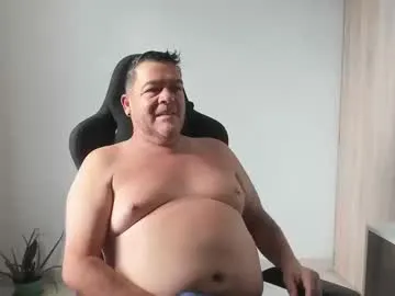 massimo_danger — GOAL: SHOW ASS [10 tokens remaining] Welcome to my room! #new #bigbelly #18 #feet #cum
