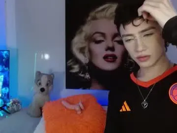maxiy_001 — GOAL: CUM SHOW [770 tokens remaining] cum #dance #ass #colombian #latino #gay #18