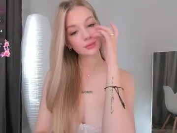 meowmonica — meow meow ! // Goal: i wanna feel fingers in my panty [0 tokens left] // #lovense #shy #bigboobs #blonde #teen