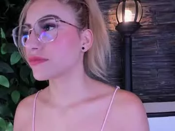 miss_rhenna on Chaturbate 