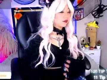 moon_water__ on Chaturbate 