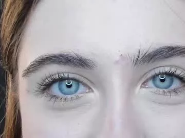 mooncutie_girl on Chaturbate 