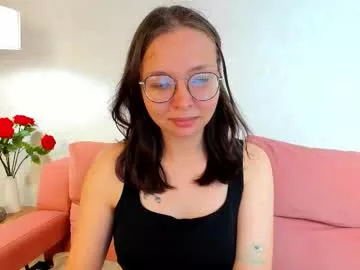 noora_moore on Chaturbate 