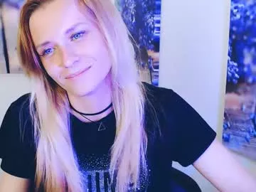 peppymia on Chaturbate 