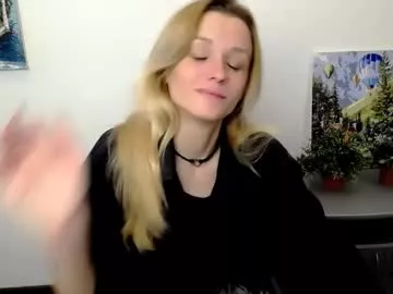 peppymia on Chaturbate 