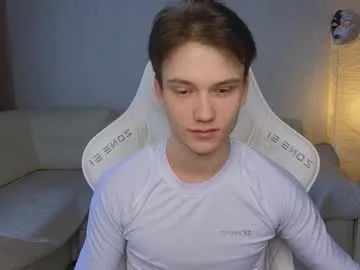 pupsenish — show dick and ass [145 tokens left] #new #cum #bigdick #young #fit