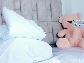 queen_yully on Chaturbate