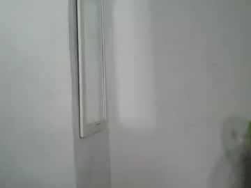 samaycole3 — FUCK MY PUSSY #squirt MAKE ME MOAN #ebony #smalltits #latina #anal  200 tokens left]