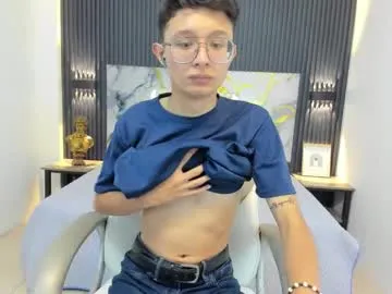 santiago_russo18 — GOAL: Get Naked [75 tokens remaining] Welcome to my room! #asian #cum #18 #skinny #shy