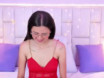 sarahsophia_ on Chaturbate 