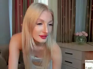 sarrah_blush on Chaturbate 