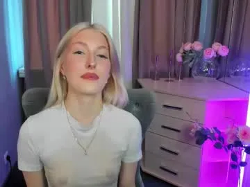 sarrah_blush on Chaturbate 