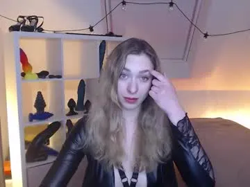 scarlet_sophie — undress [722 tokens left] #femdom,  #mistress,  #strapon, #chastity, #sissy,  #sph