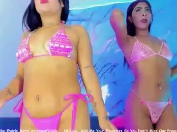 sexy_bitches_bisex — naked all and squirt #anal #lesbian #squirt #18 #latina [999 tokens remaining]