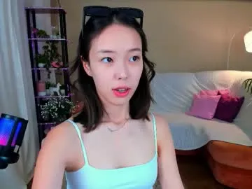 soulharmoonyy — sexy dress [555 tokens remaining]