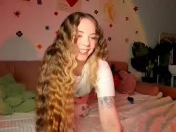 thisisamelia — GOAL: doggy tease in my cute pajamas?  [105 tokens left] // EPIC GOAL: for some fun and chill!!! [7649 tokens left] #young #longhair #nonude #feet #cute