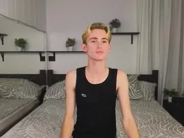 tommy18xxx — GOAL: Show ass [25 tokens remaining] ^^ #pvt  #gay #twink #18 #cum