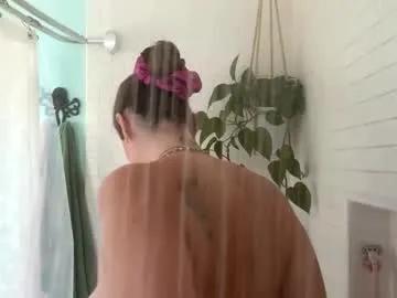 tylababyy — chill w me #natural #bigboobs