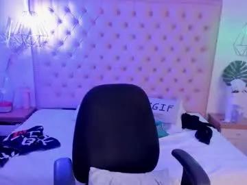 victoria_kitt's avatar