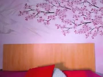 yasminn_scott — Goal: SQUIRT #latina #18 #lovense #squirt #hairy - Next Goal: ride in dildo