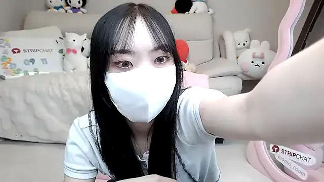 -momoo- — new toy!!!!!