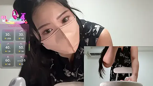 ___momo___0717 on StripChat 