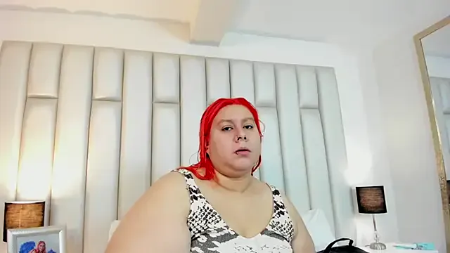 aandreaperez on StripChat 