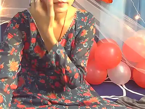 Aarti_misty71 on StripChat 