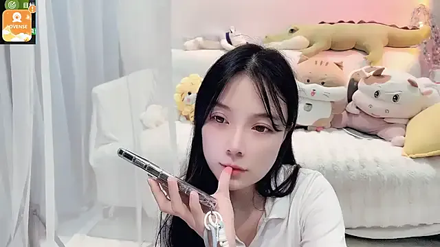 AKiKi711 on StripChat 