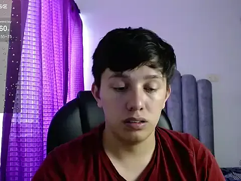Alan_red on StripChat