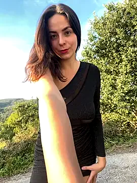 Alicia_Hot1 — Show boobs 