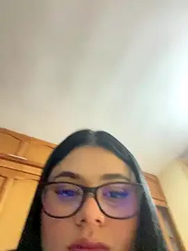 alissonfernandez_ — She undresses