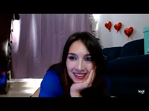 Almaglow_ on StripChat