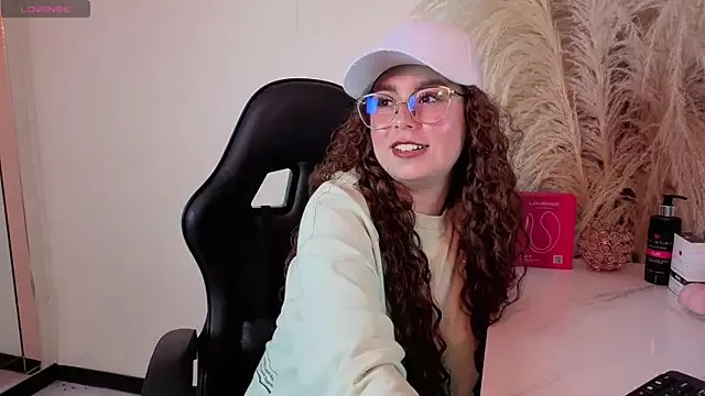 AmmberJones on StripChat 