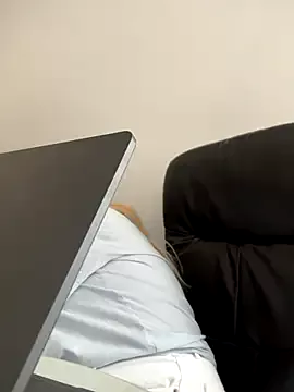 amooraaamoon on StripChat 