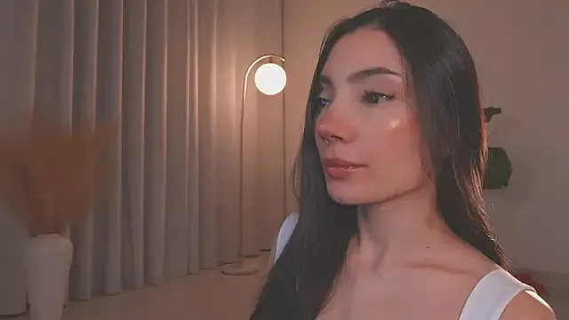 AmyArmstrong on StripChat 
