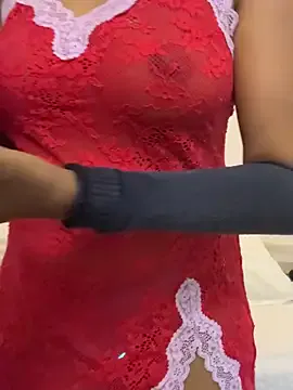 angelwavy — anal pug in ass + nipple clips+ 2 lushes