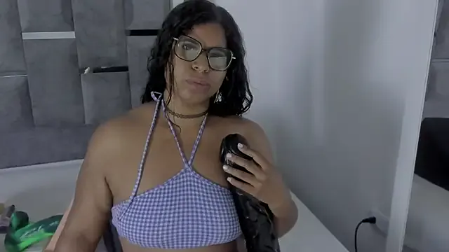 anna_sex_m on StripChat 